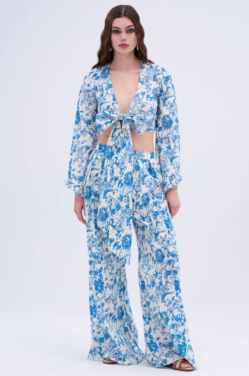 DOLLED UP TIE FRONT TOP - Image 11