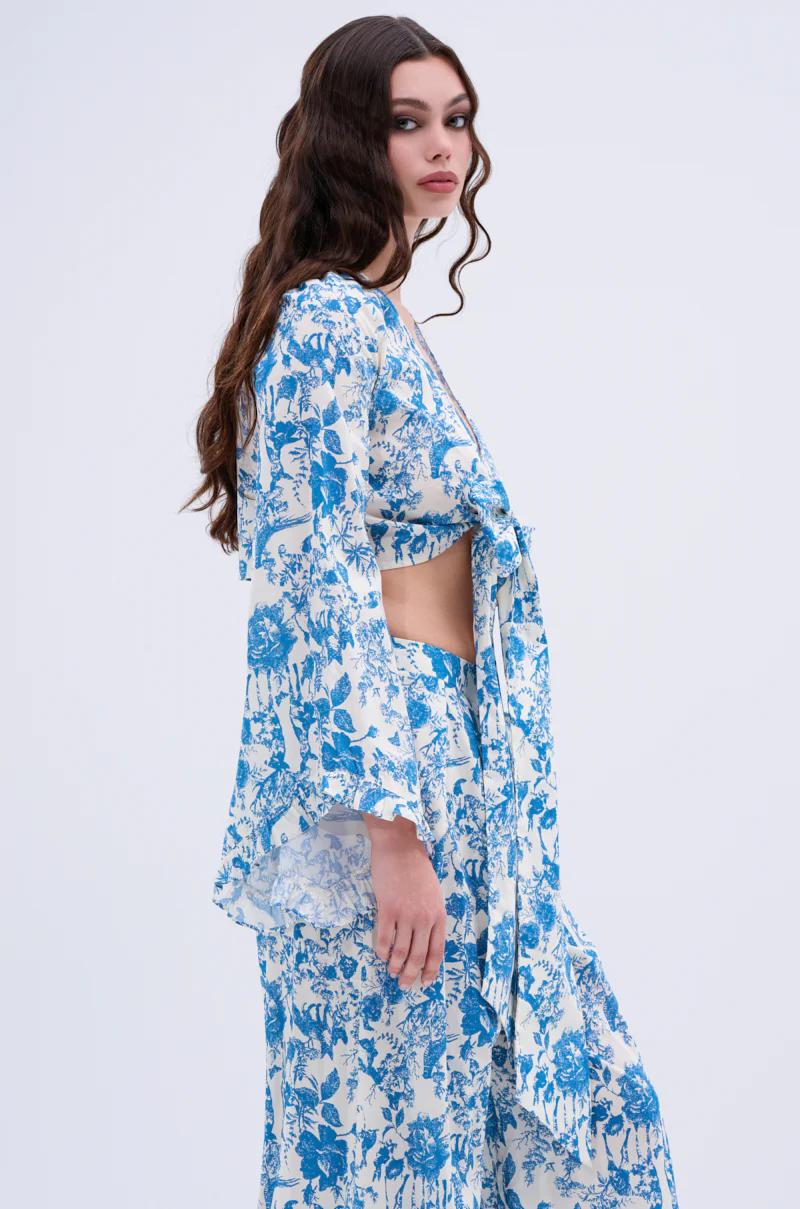 DOLLED UP TIE FRONT TOP - Image 9