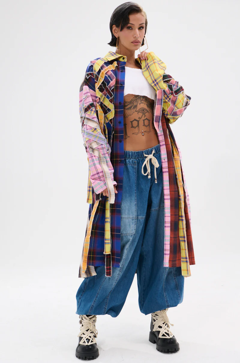 DONT EVEN MIXED PLAID LONG BUTTON DOWN - Image 8