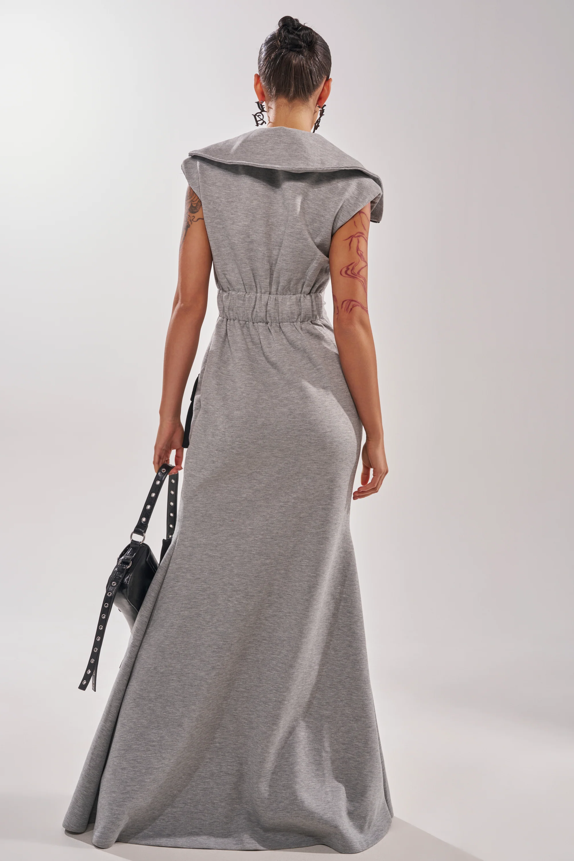 DON'T MESS WITH ME COLLARED MAXI DRESS IN GREY SCUBA - Image 10