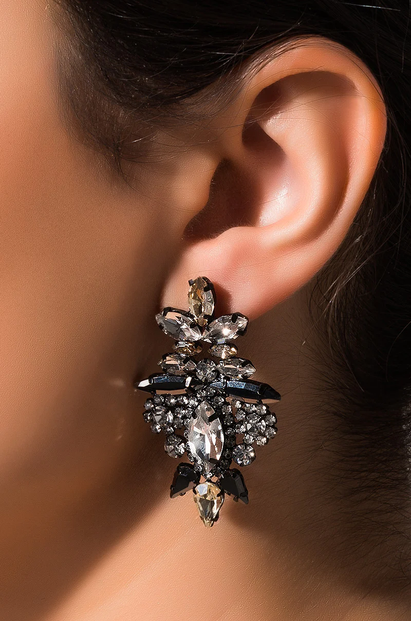 DOPA CLUSTER EARRING