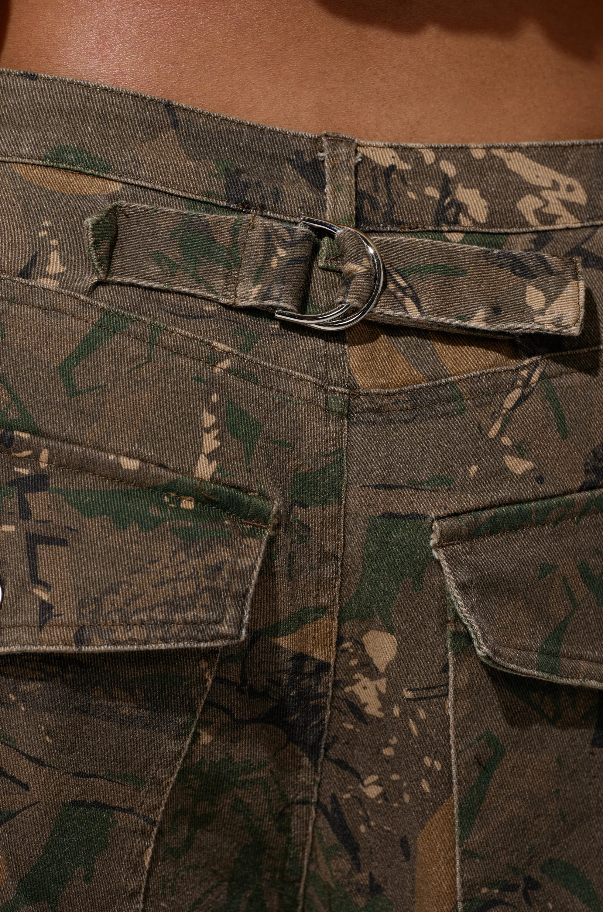 DOWN AND DIRTY CAMO BERMUDA SHORT - Image 8