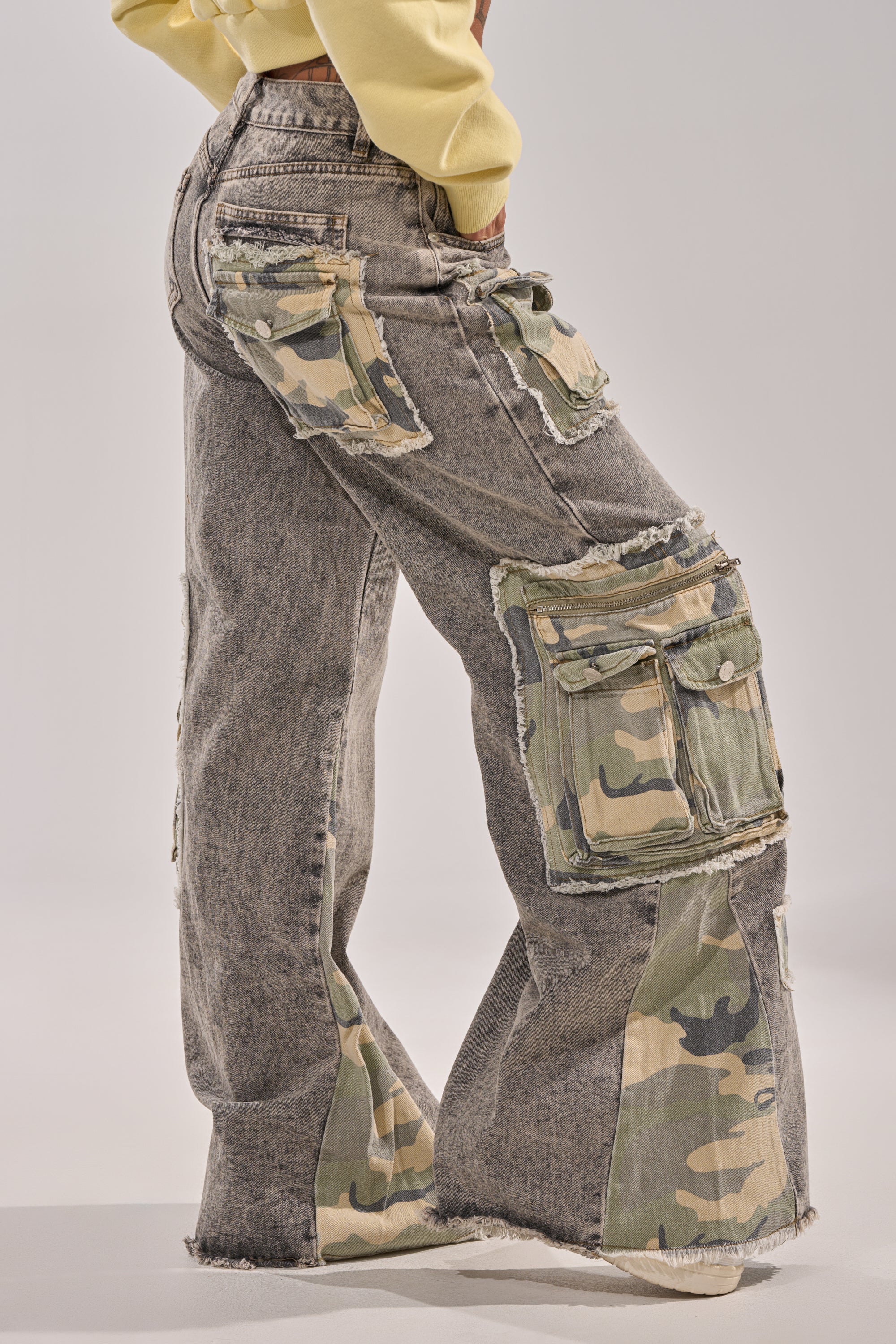 DOWN AND DIRTY CAMO CARGO - Image 4