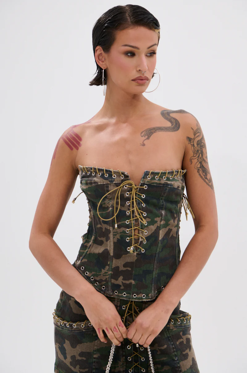 DOWN AND DIRTY CAMO CORSET - Image 2