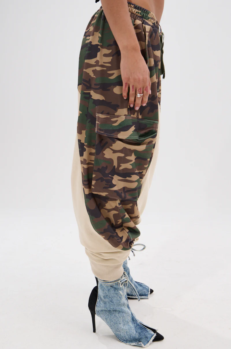 DOWN FOR IT CAMO JOGGER - Image 4