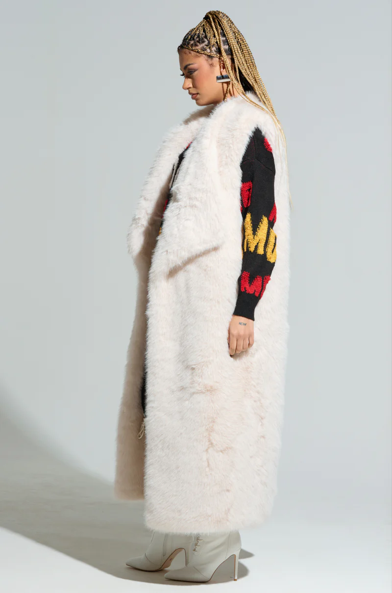 DOWN TIME FAUX FUR VEST - Image 3