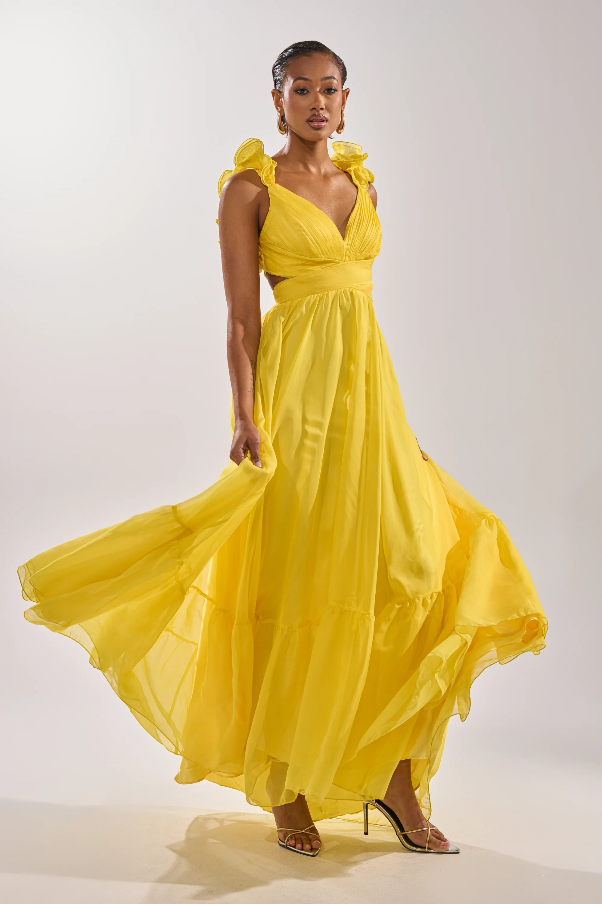 DREAM GIRL MAXI DRESS IN YELLOW - Image 2