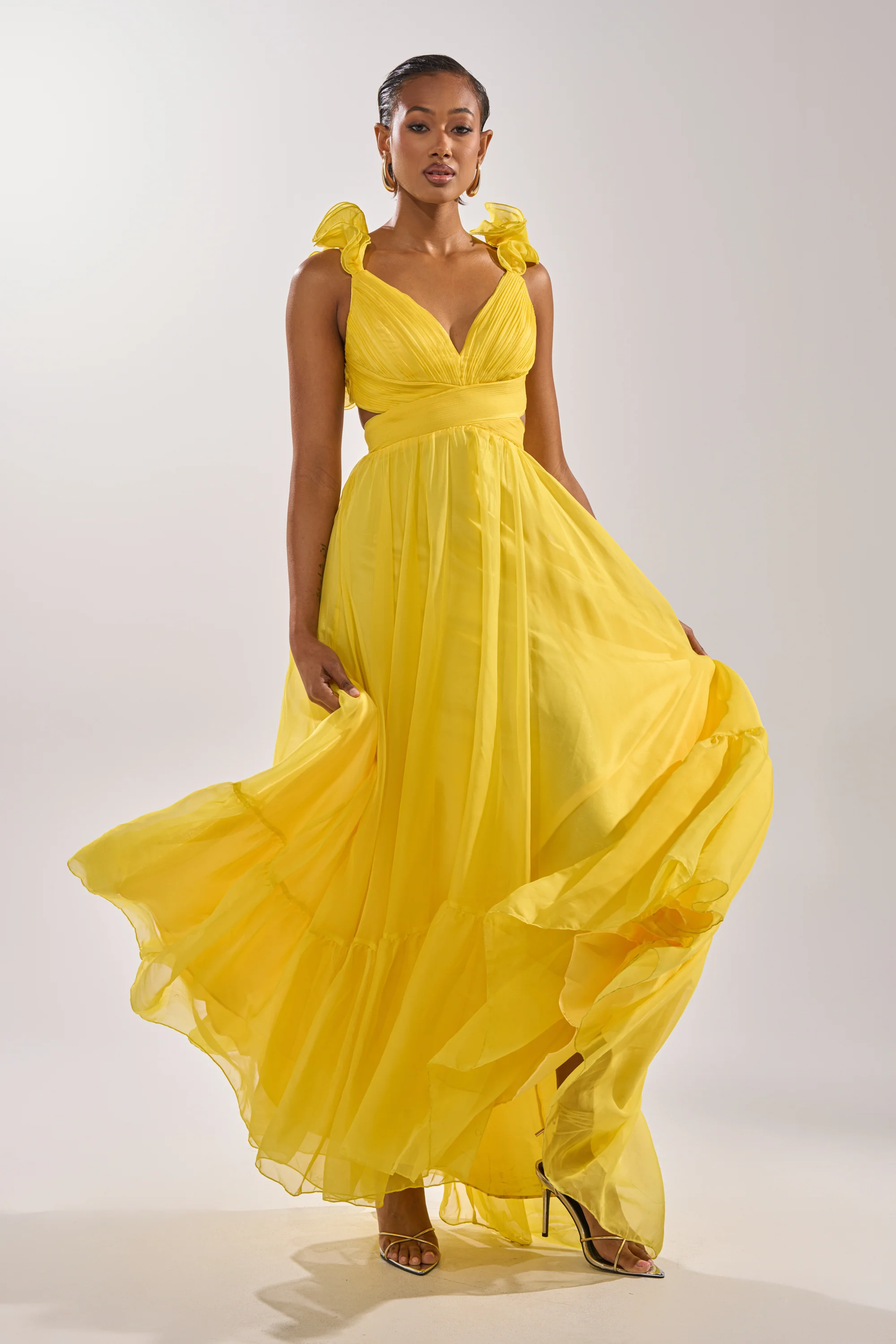 DREAM GIRL MAXI DRESS IN YELLOW - Image 4
