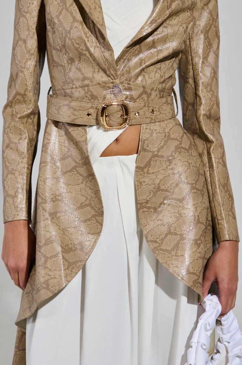 DREAM OF LOVE TRENCH - Image 7