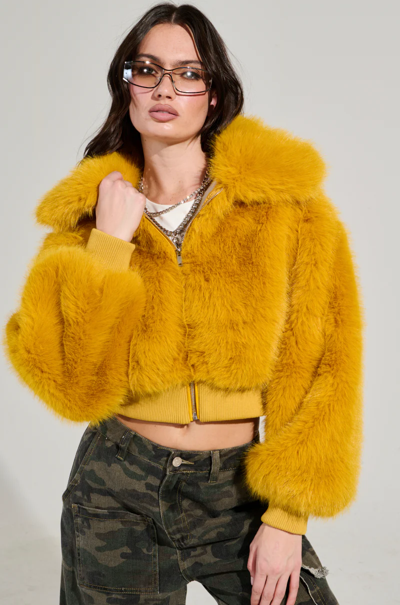 DREW FAUX FUR BOMBER IN YELLOW - Image 6