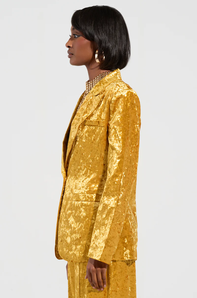 DRIPPING IN GOLD CRUSHED VELVET BLAZER - Image 4