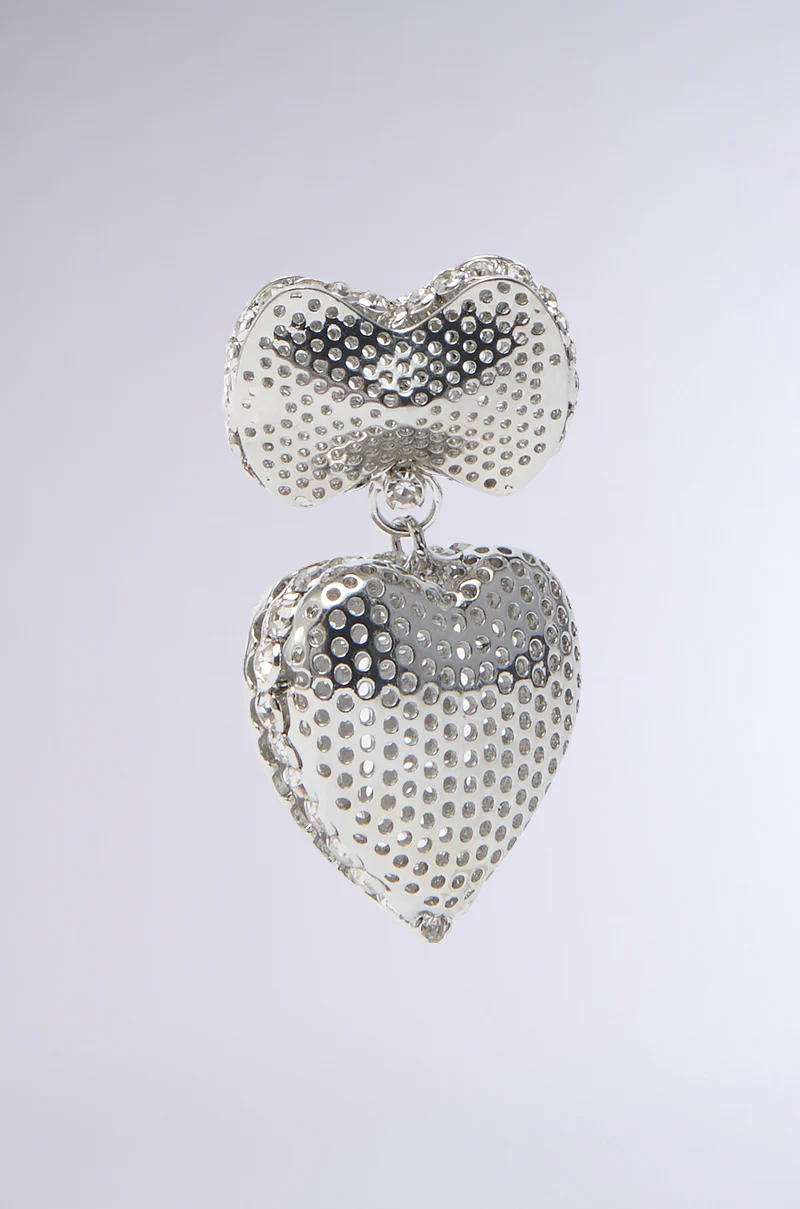 SENDING LOVE EARRING IN SILVER - Image 4