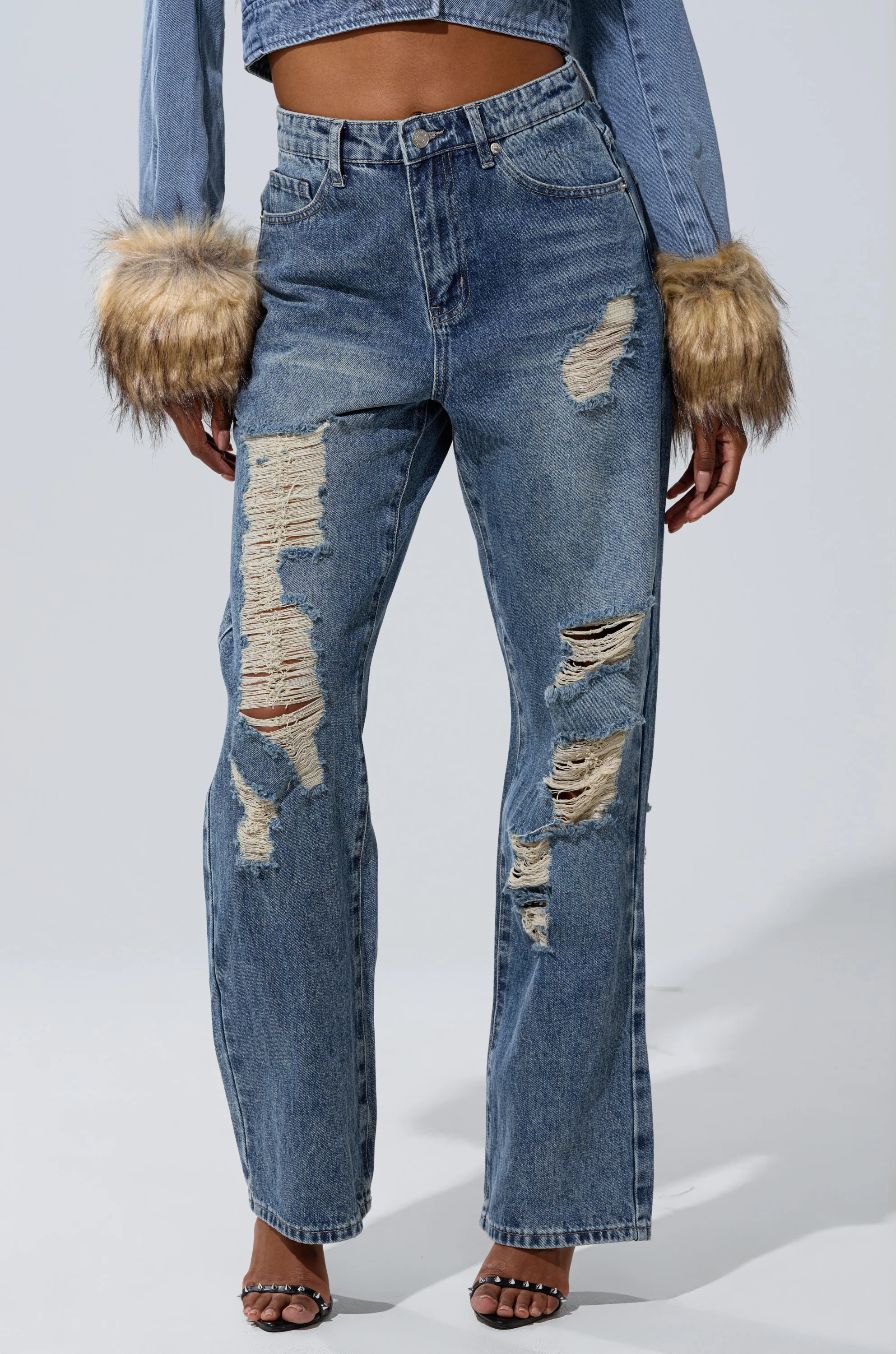 EASILY DISTRESSED DENIM - Image 2