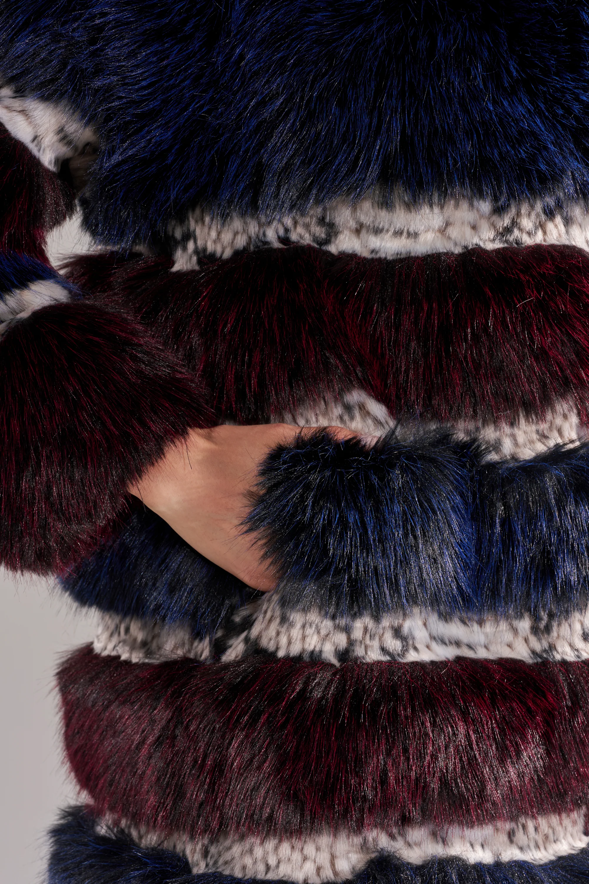 EGO PANELED FAUX FUR COAT - Image 11