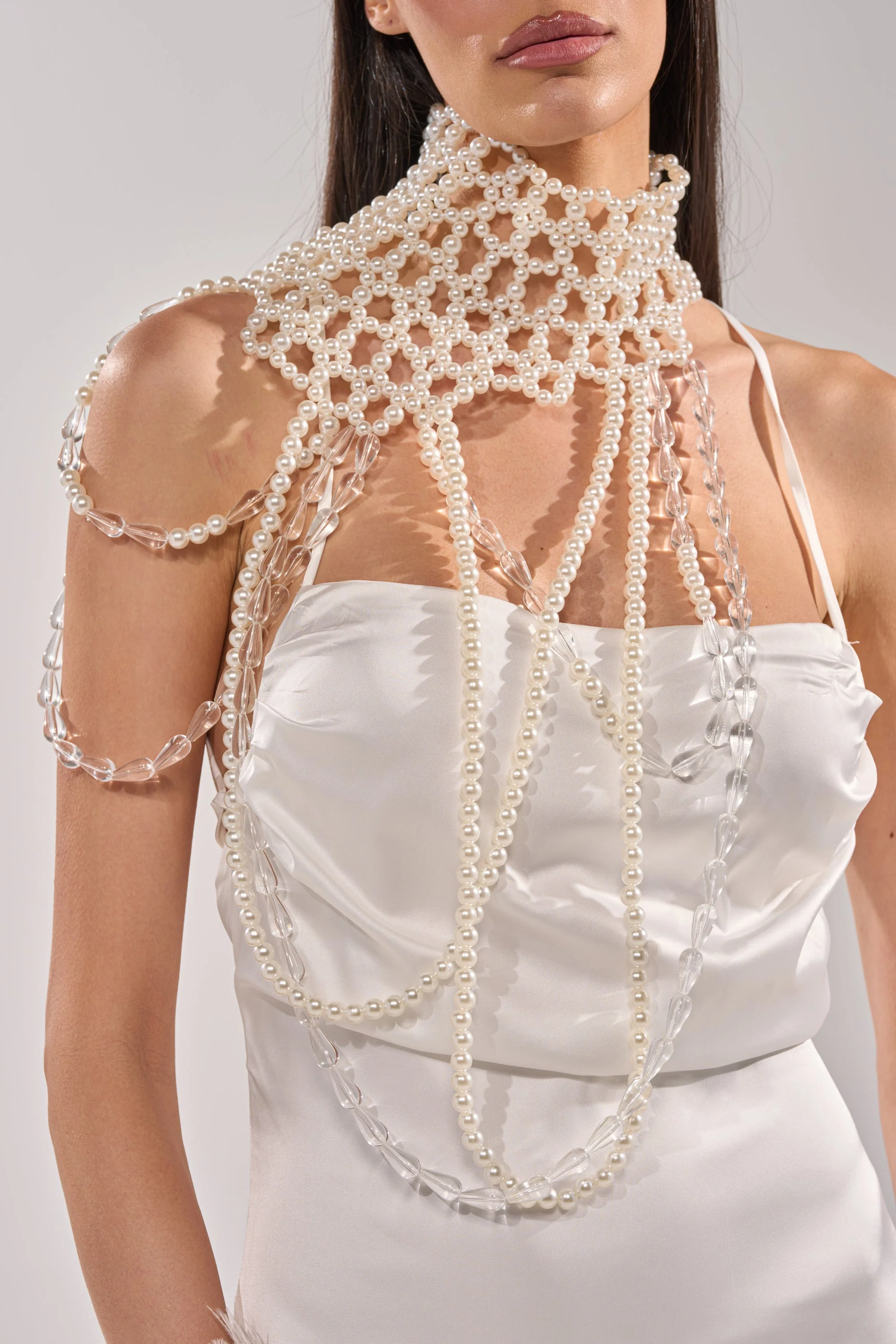 ELEGANCE IS ME STATEMENT NECKLACE - Image 3