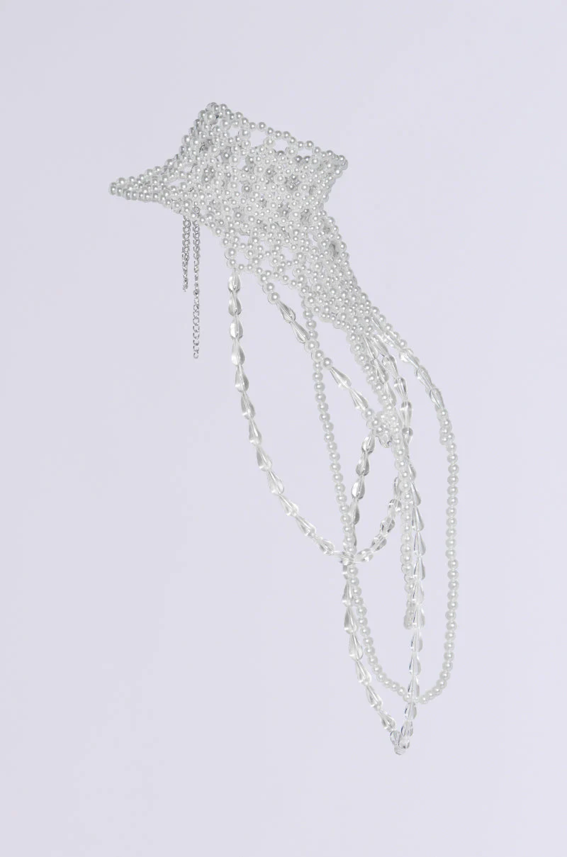 ELEGANCE IS ME STATEMENT NECKLACE - Image 8
