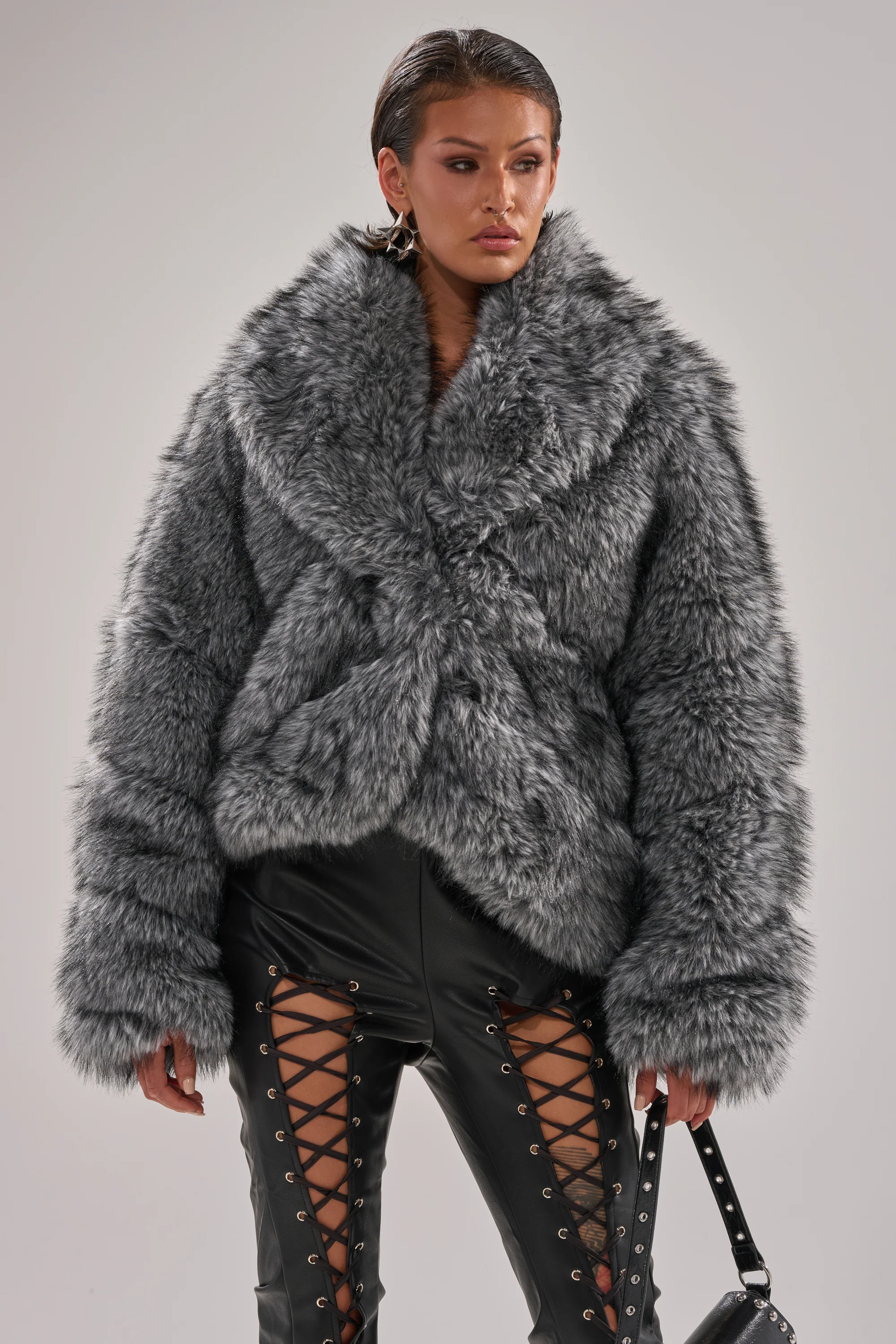 ELIXIR PANELED FAUX FUR IN GREY - Image 3