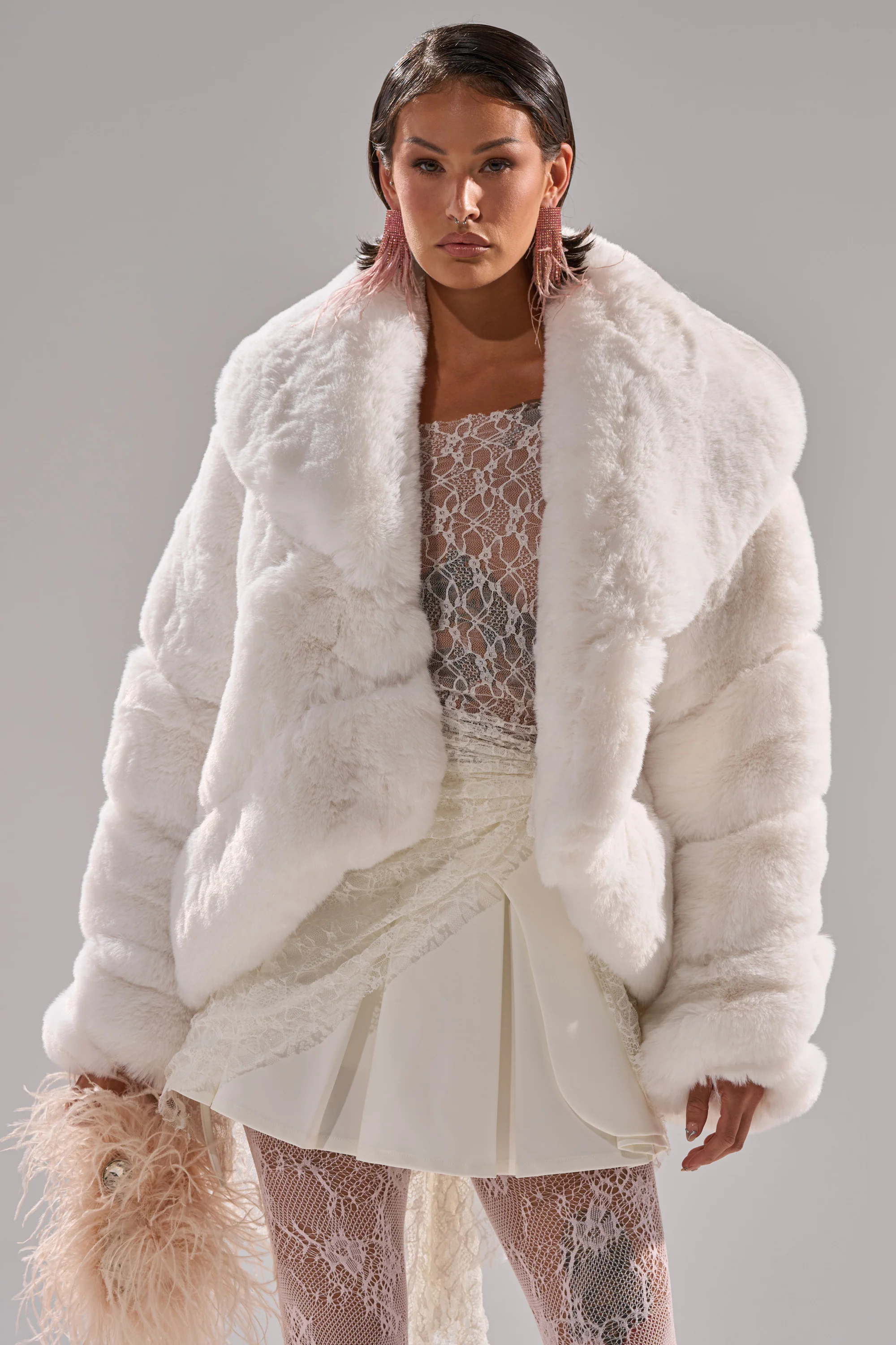 ELIXIR PANELED FAUX FUR IN WHITE - Image 3