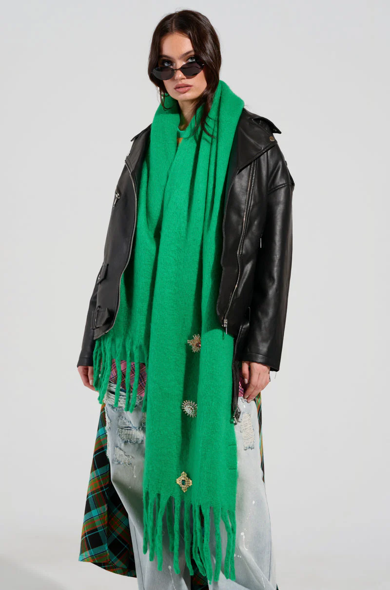 EMBELLISH ME BROOCH SCARF - Image 2