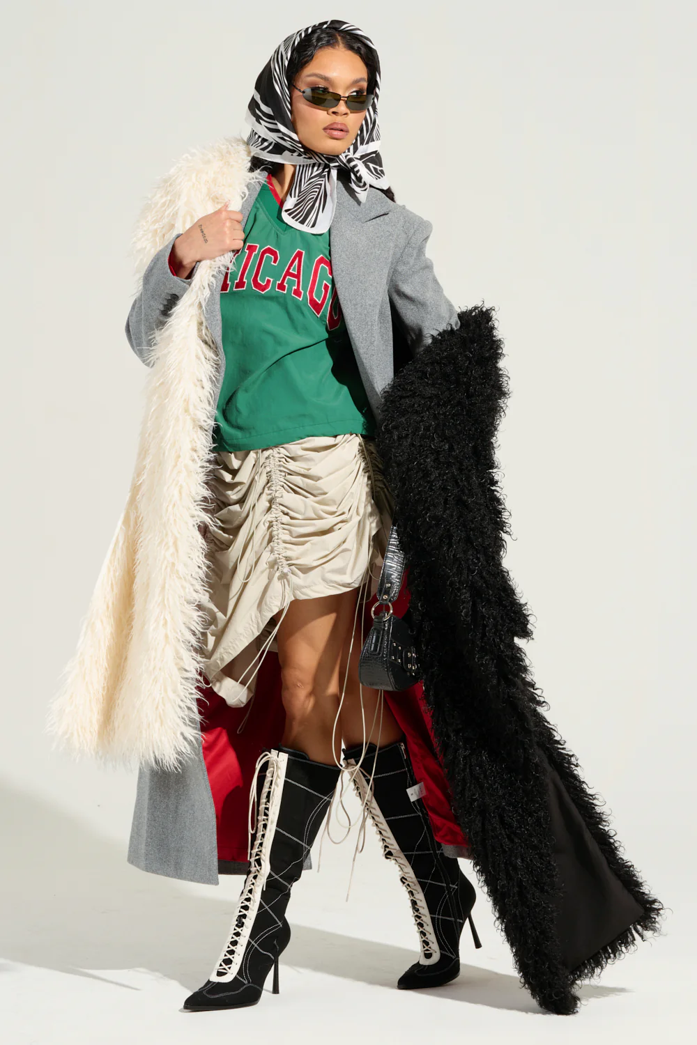 EPIC DREAMS FAUX FUR SCARF - Image 2