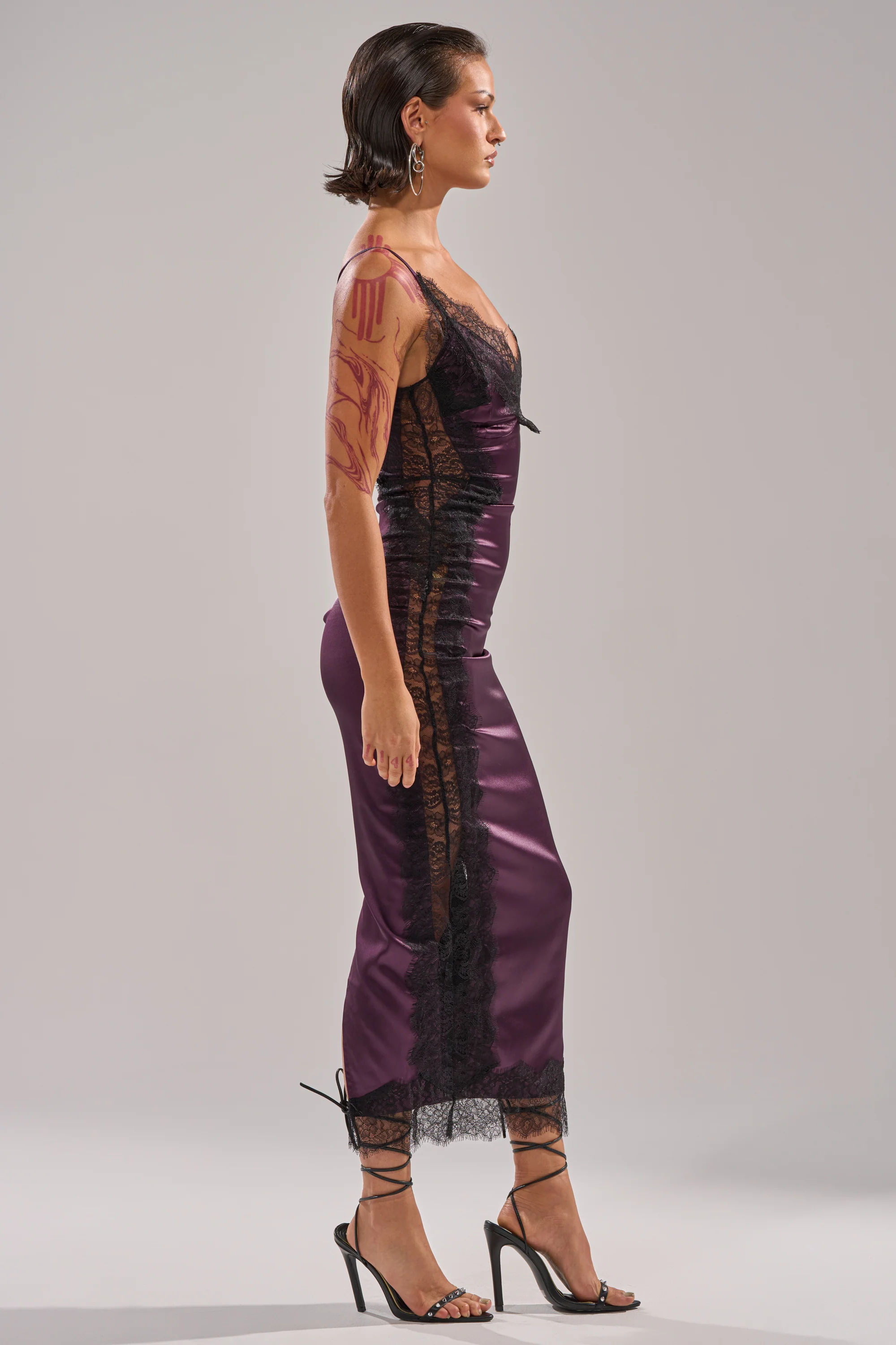 ESSENTIAL LACE TRIM SATIN SLEEVELESS MIDI DRESS - Image 3