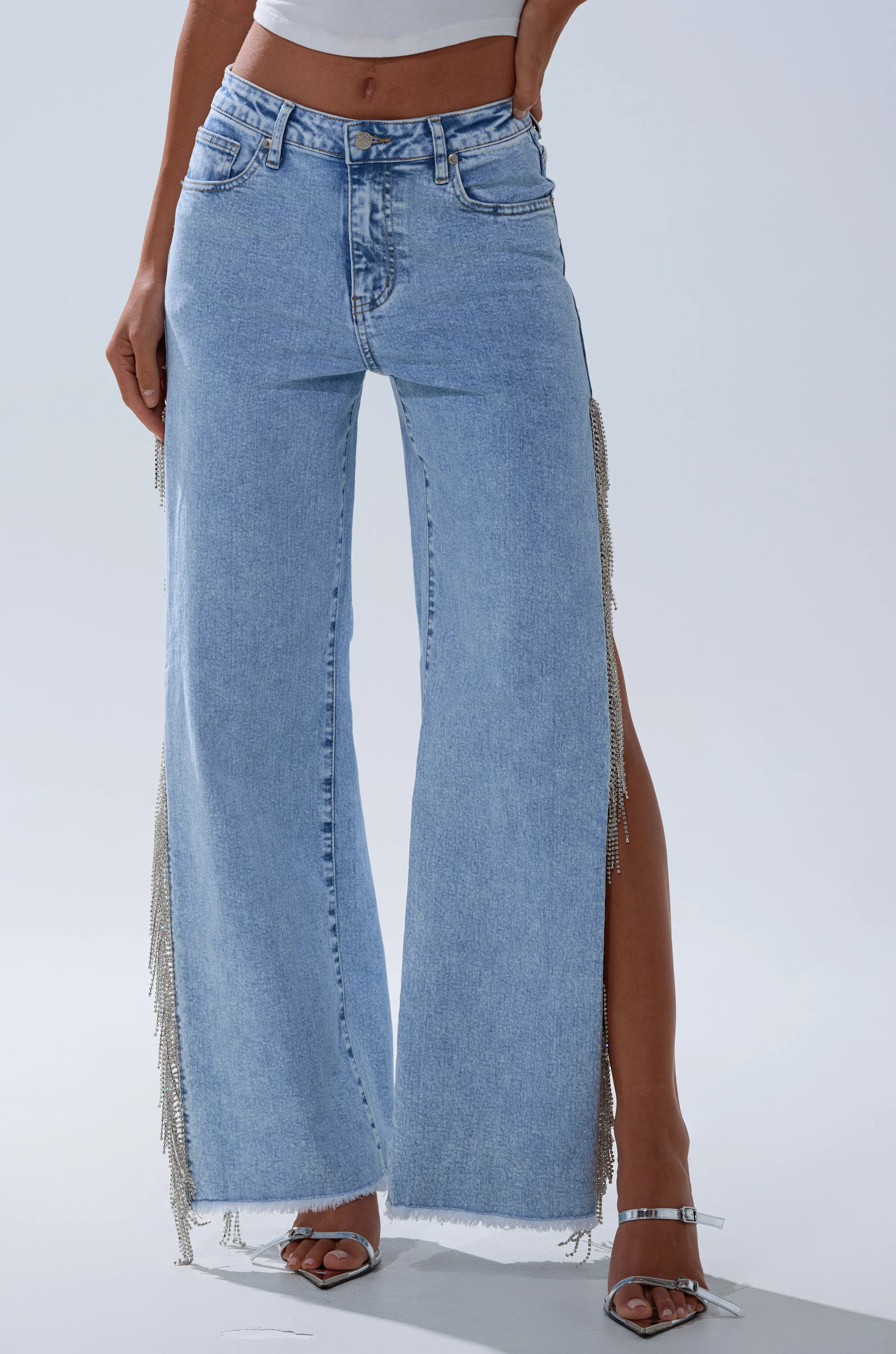 ESSENTIAL RELAXED FIT BLING DENIM JEANS - Image 4