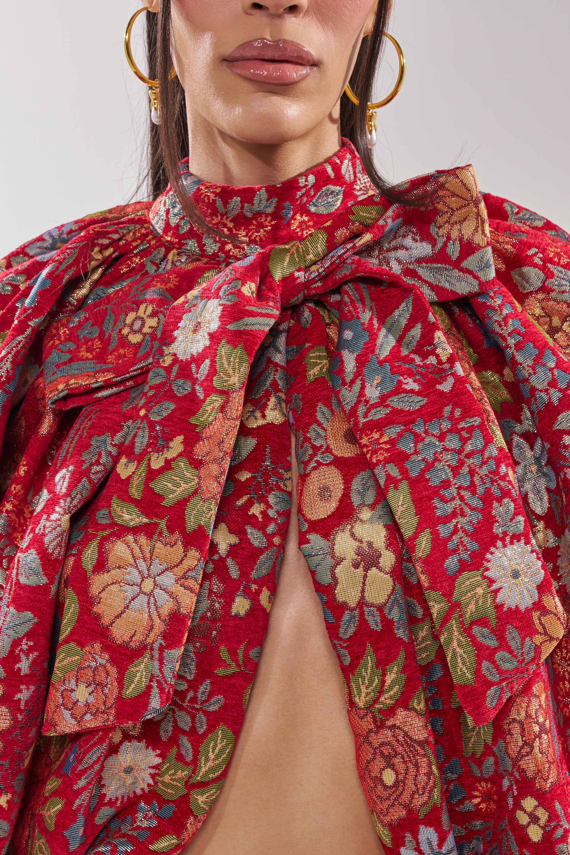 ETHEREAL FLORAL PUFF SLEEVE BROCADE TOP - Image 8