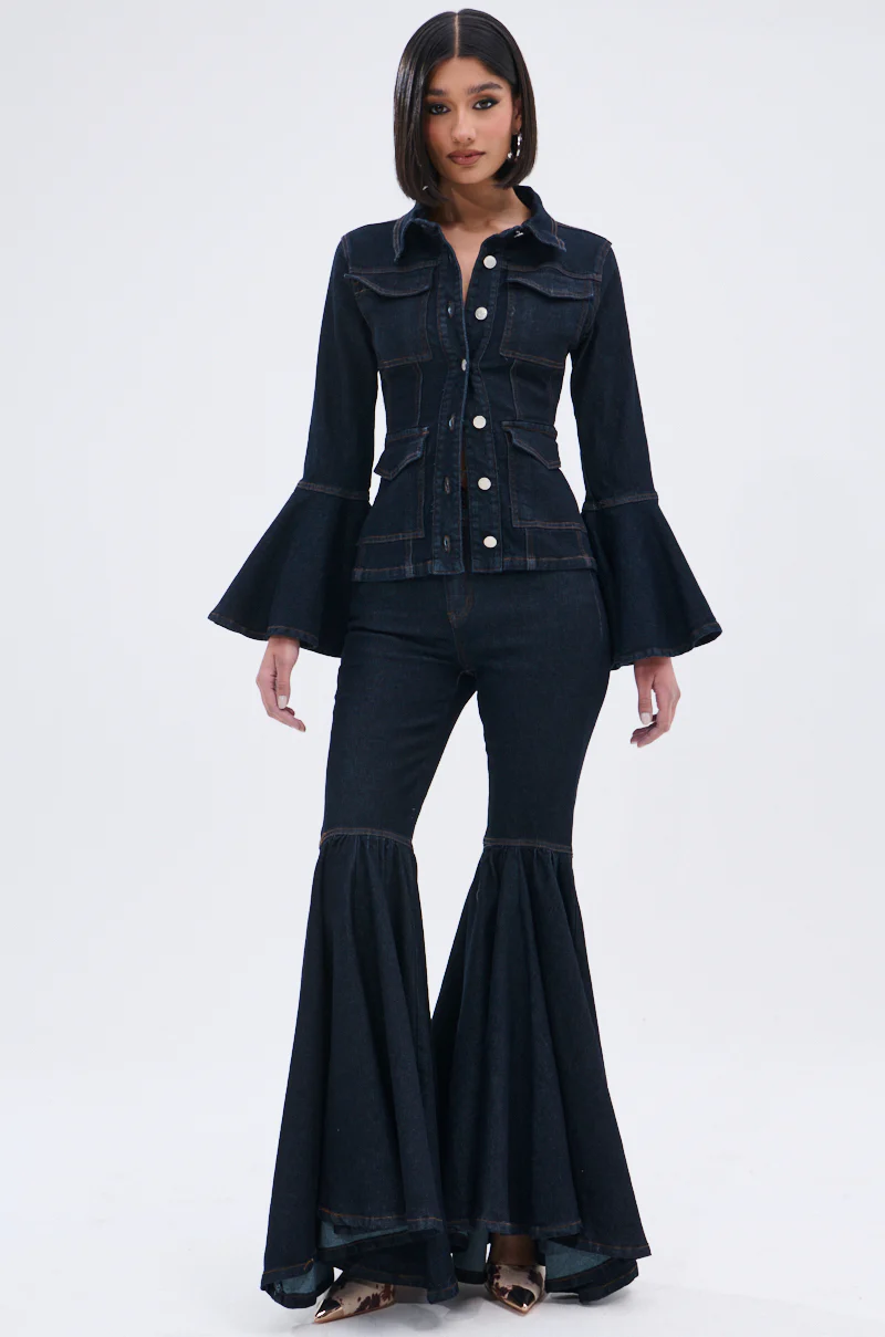 EVERYDAY LIVIN' DENIM SUPER FLARE LEG PANT