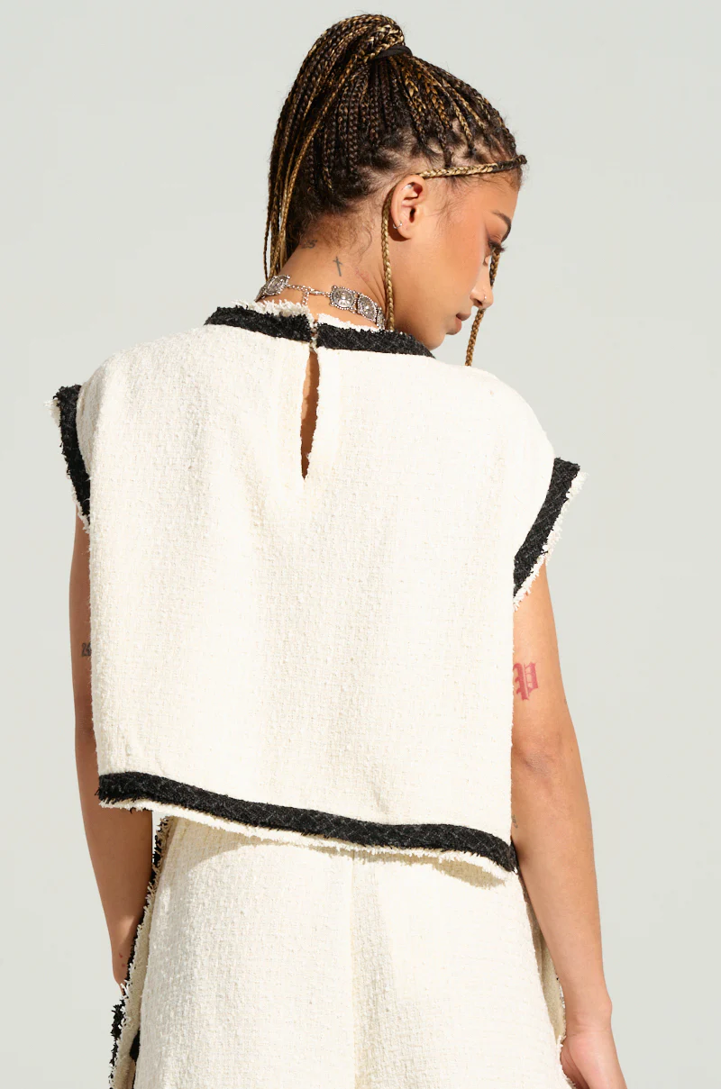 EVERYONES TYPE SHORT SLEEVE TOP - Image 5