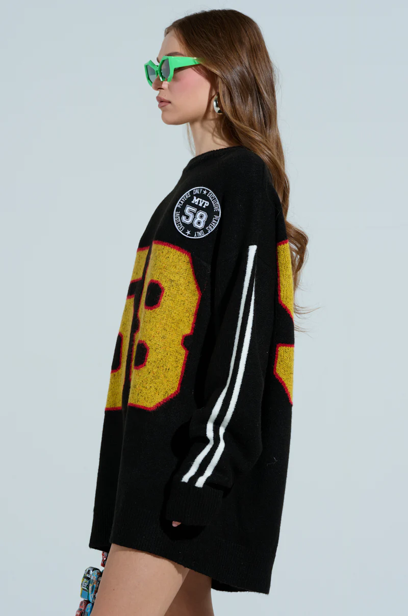 EXCLUSIVE KNIT SWEATER DRESS - Image 3