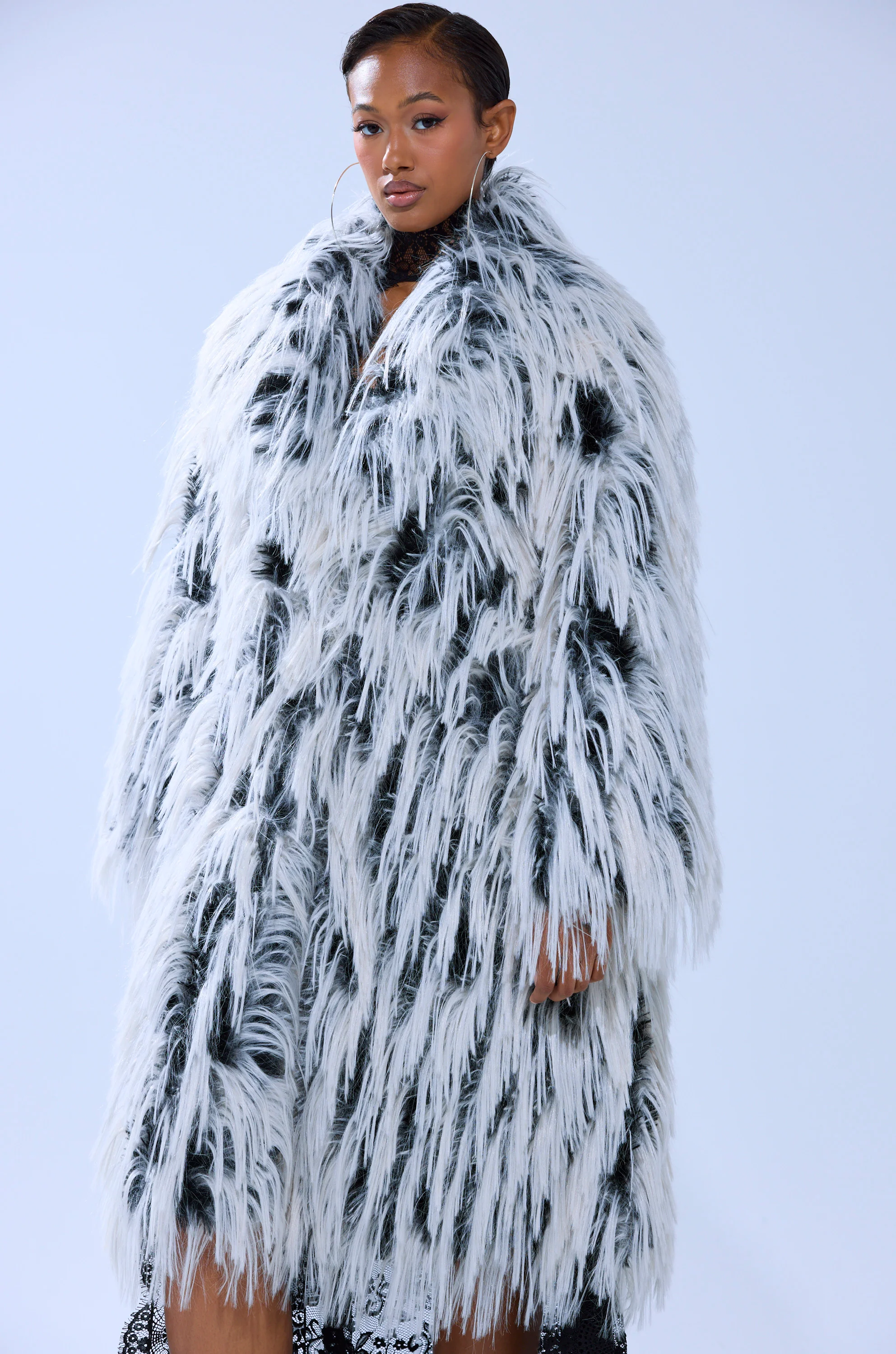 EXPENSIVE TASTE FAUX FUR - Image 5