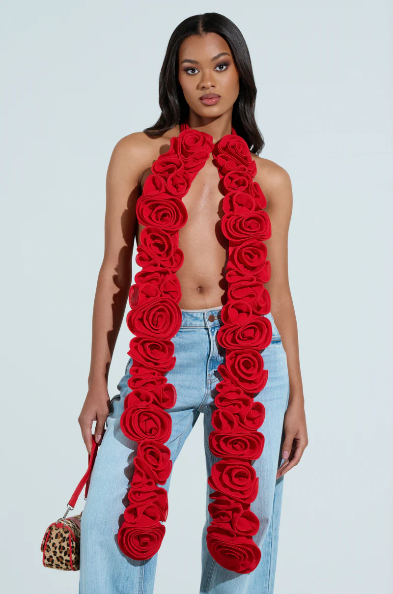 EXTREME LENGTHS ROSE NECKLACE - Image 2