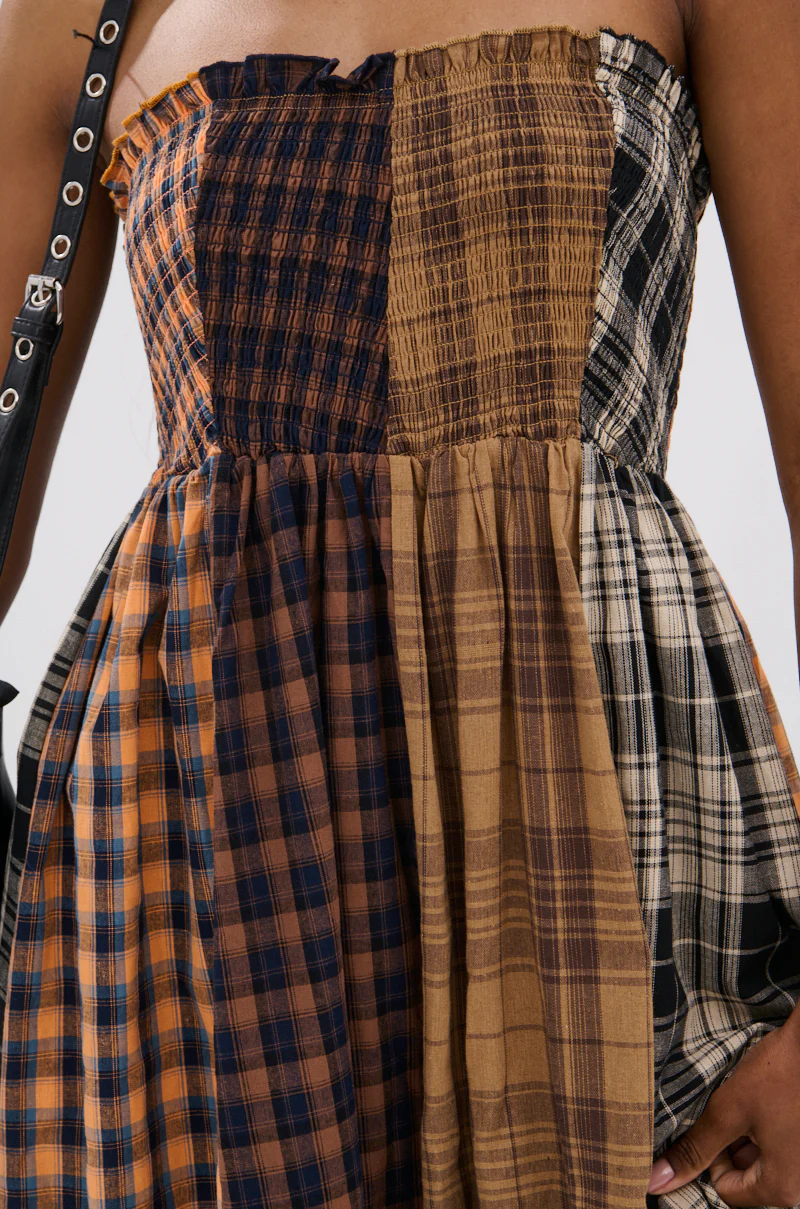 FALL IN LOVE PLAID MAXI DRESS - Image 8