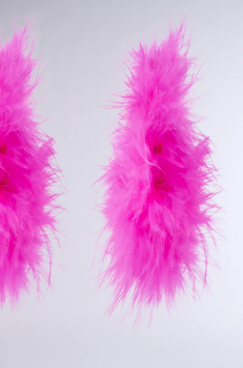 FEATHER FURY HOOP IN PINK - Image 4