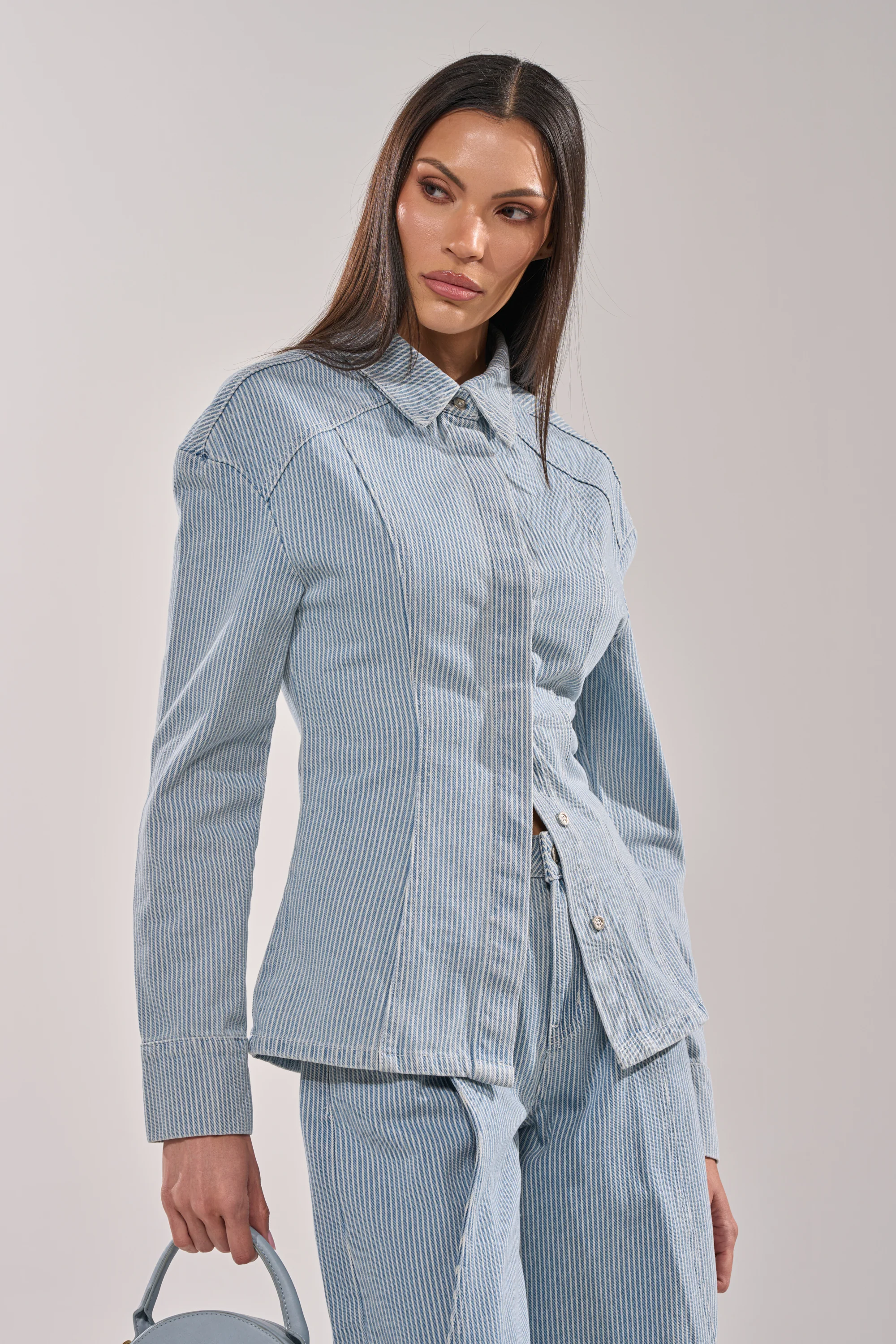 FEEL FREE STRIPE BUTTON DOWN - Image 4