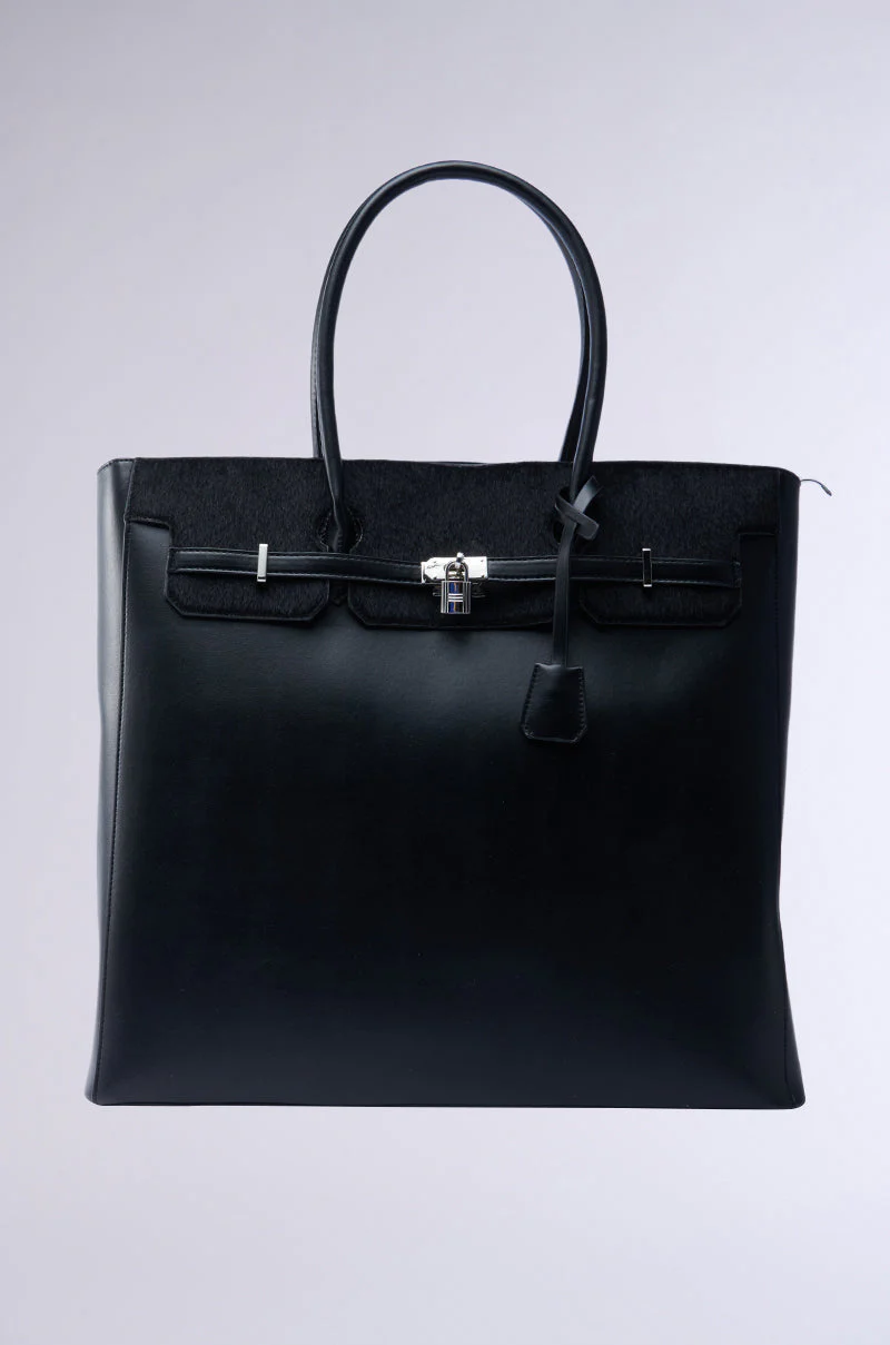FEEL ME OVERSIZED TOTE - Image 6
