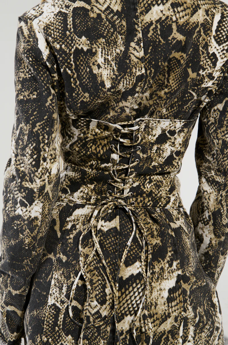 FEELIN EXOTIC SNAKE PRINT BLAZER DRESS - Image 9