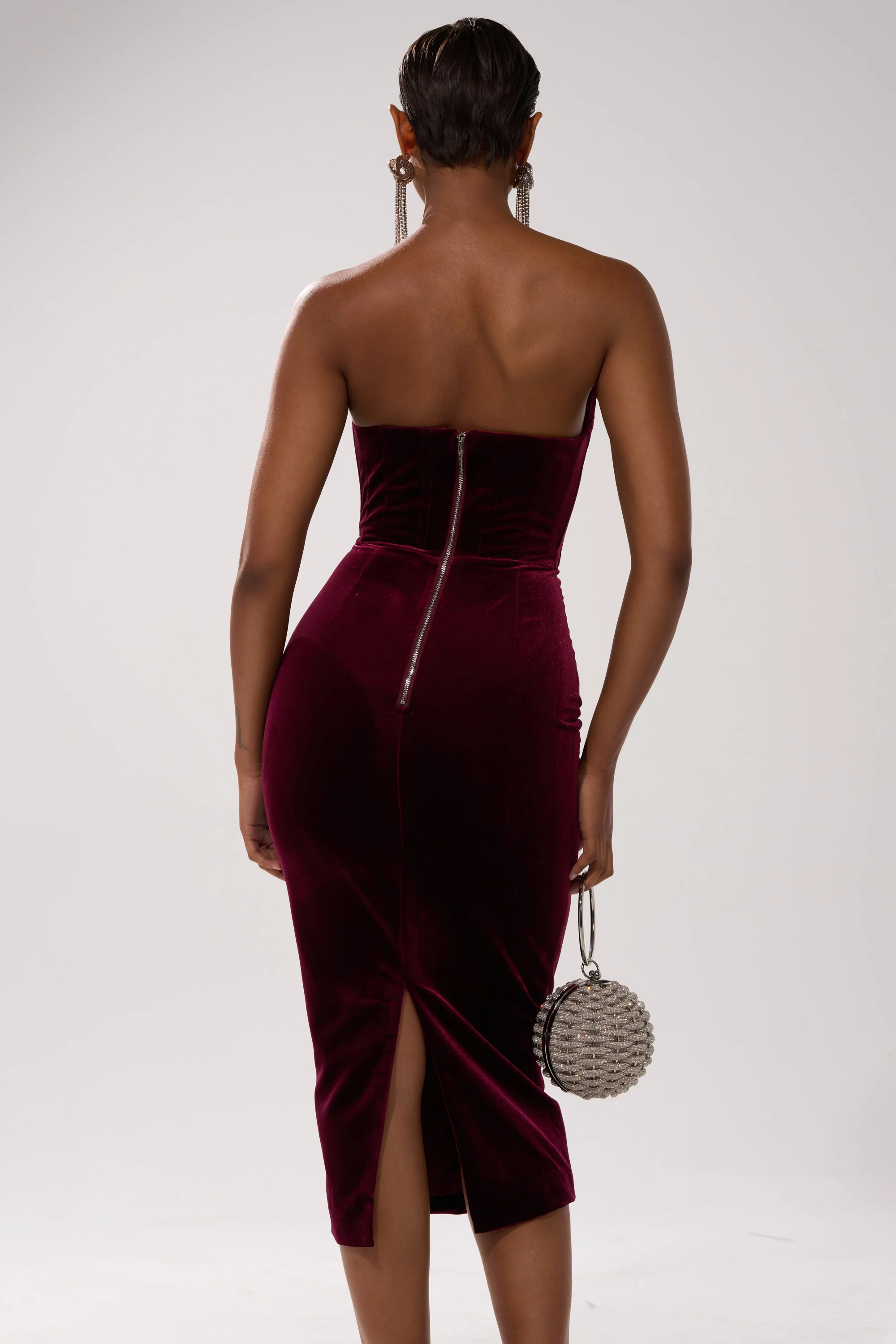 FEELIN THE LOVE VELVET RHINESTONE MIDI DRESS - Image 4