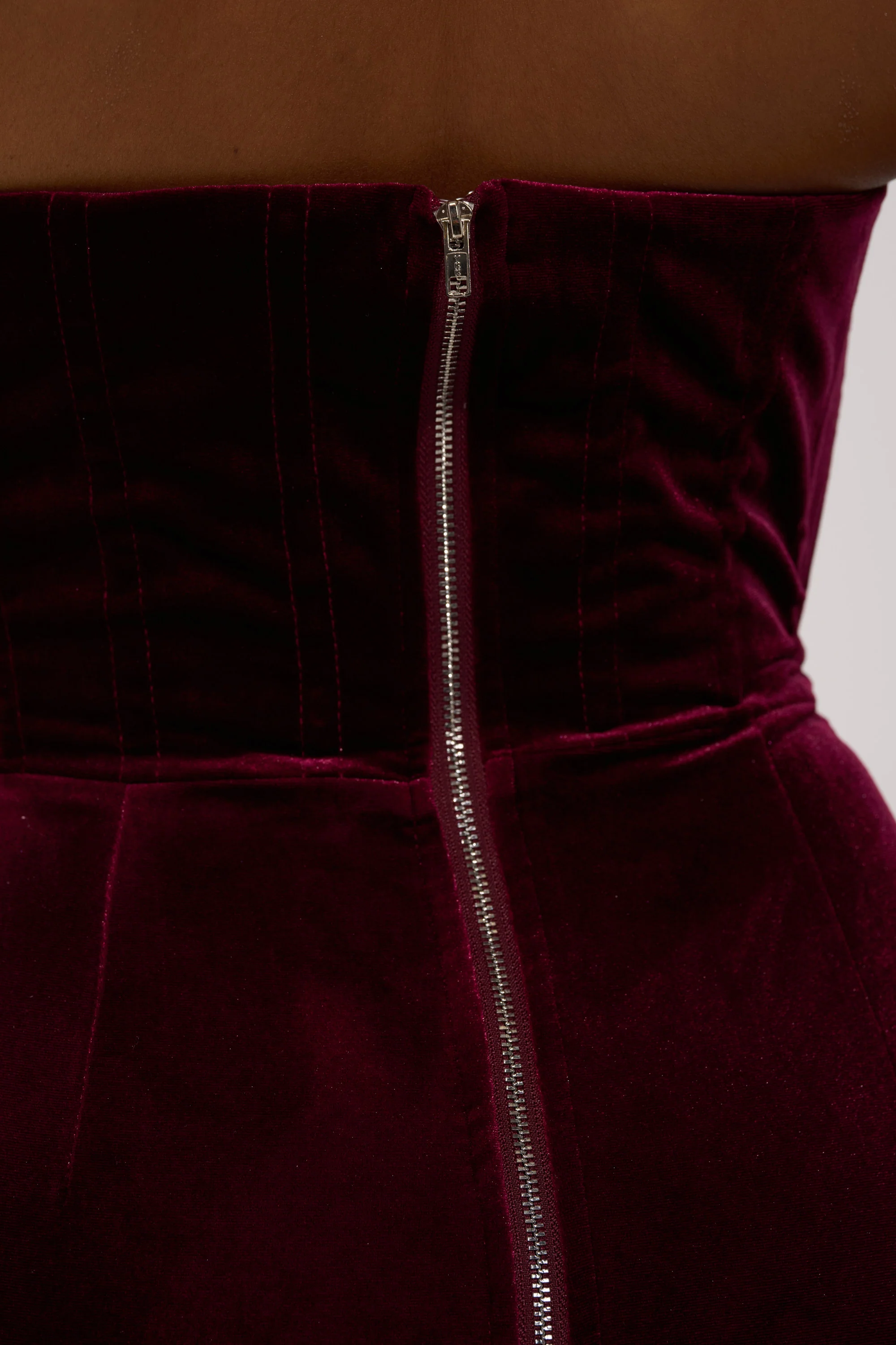 FEELIN THE LOVE VELVET RHINESTONE MIDI DRESS - Image 7