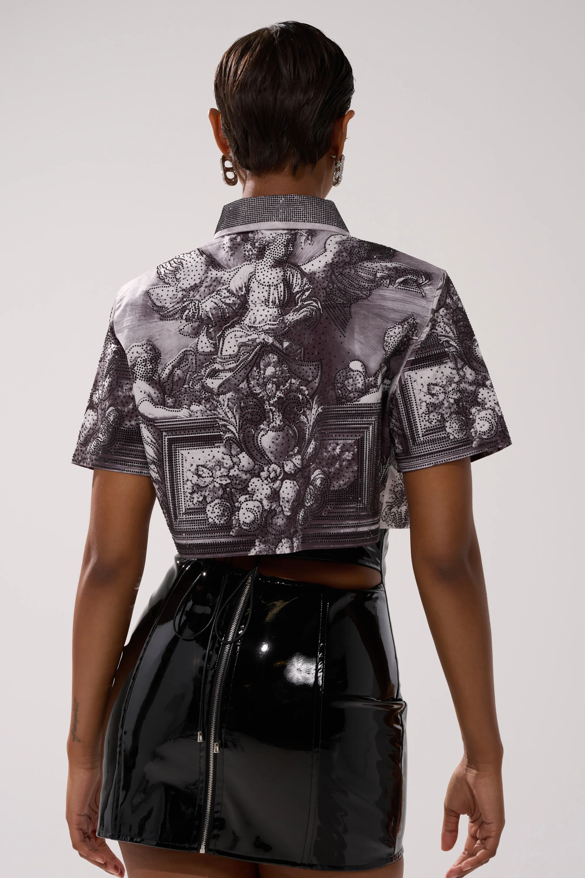FEELING ALL THE WAVES BUTTON DOWN - Image 5