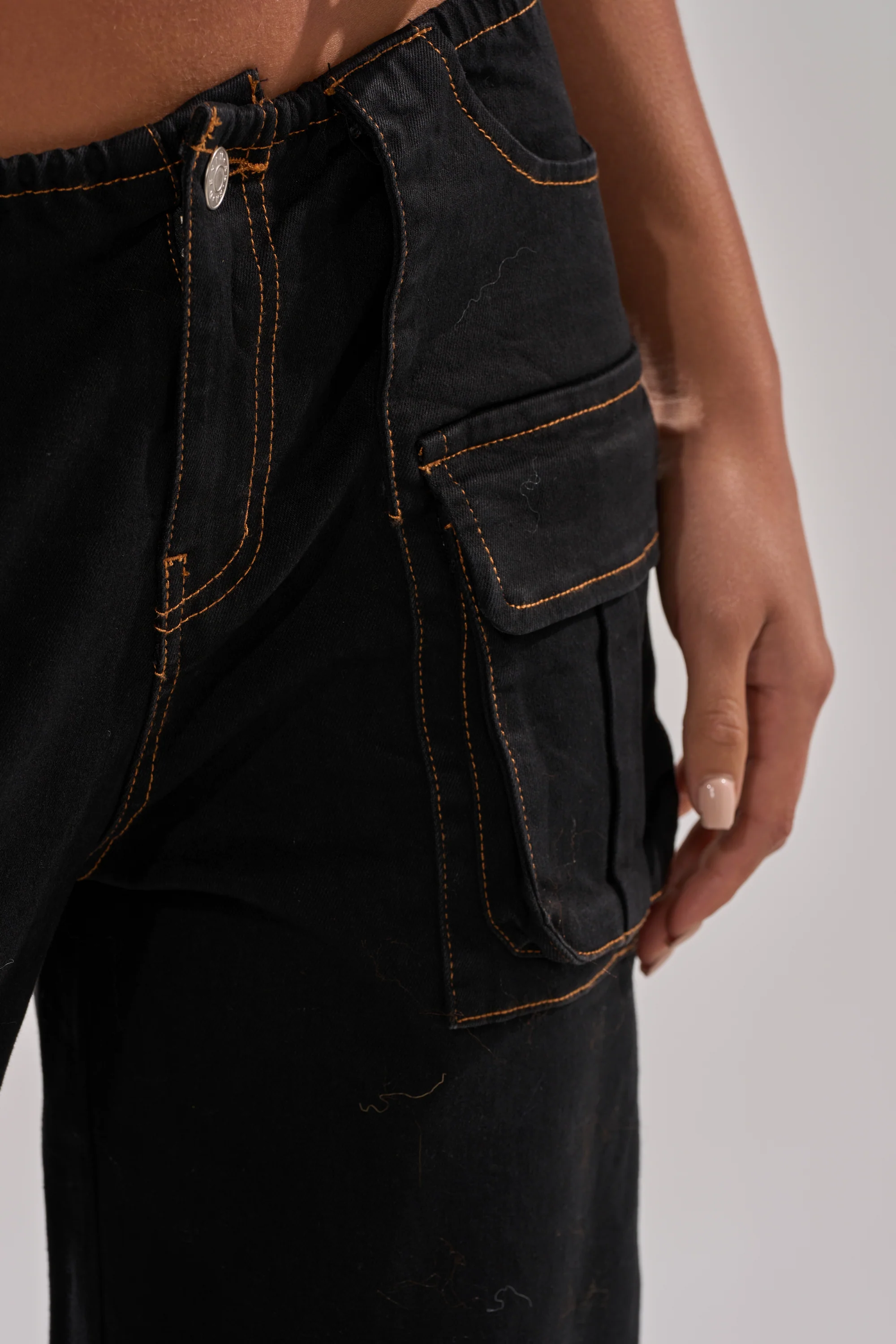 FEELING FRISKY CARGO DENIM PANT - Image 7