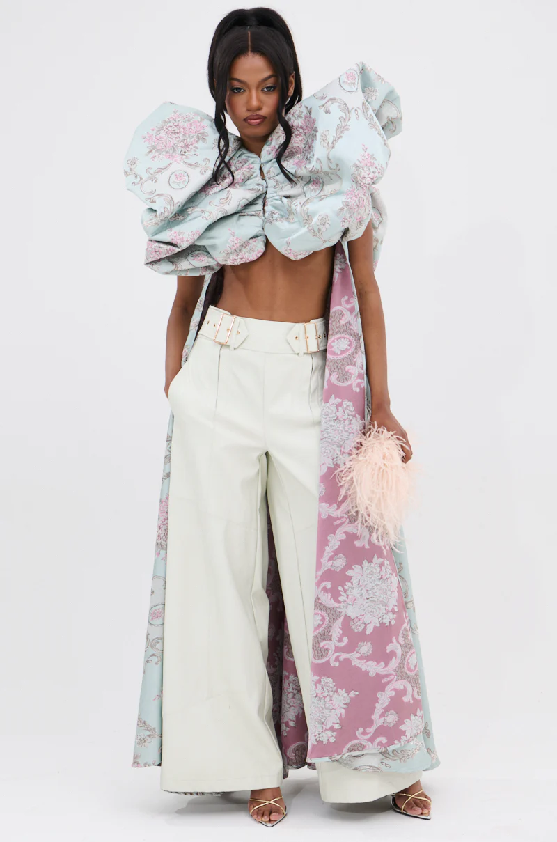 FEELING HEAVENLY BROCADE SHORT SLEEVE BLOUSE - Image 4