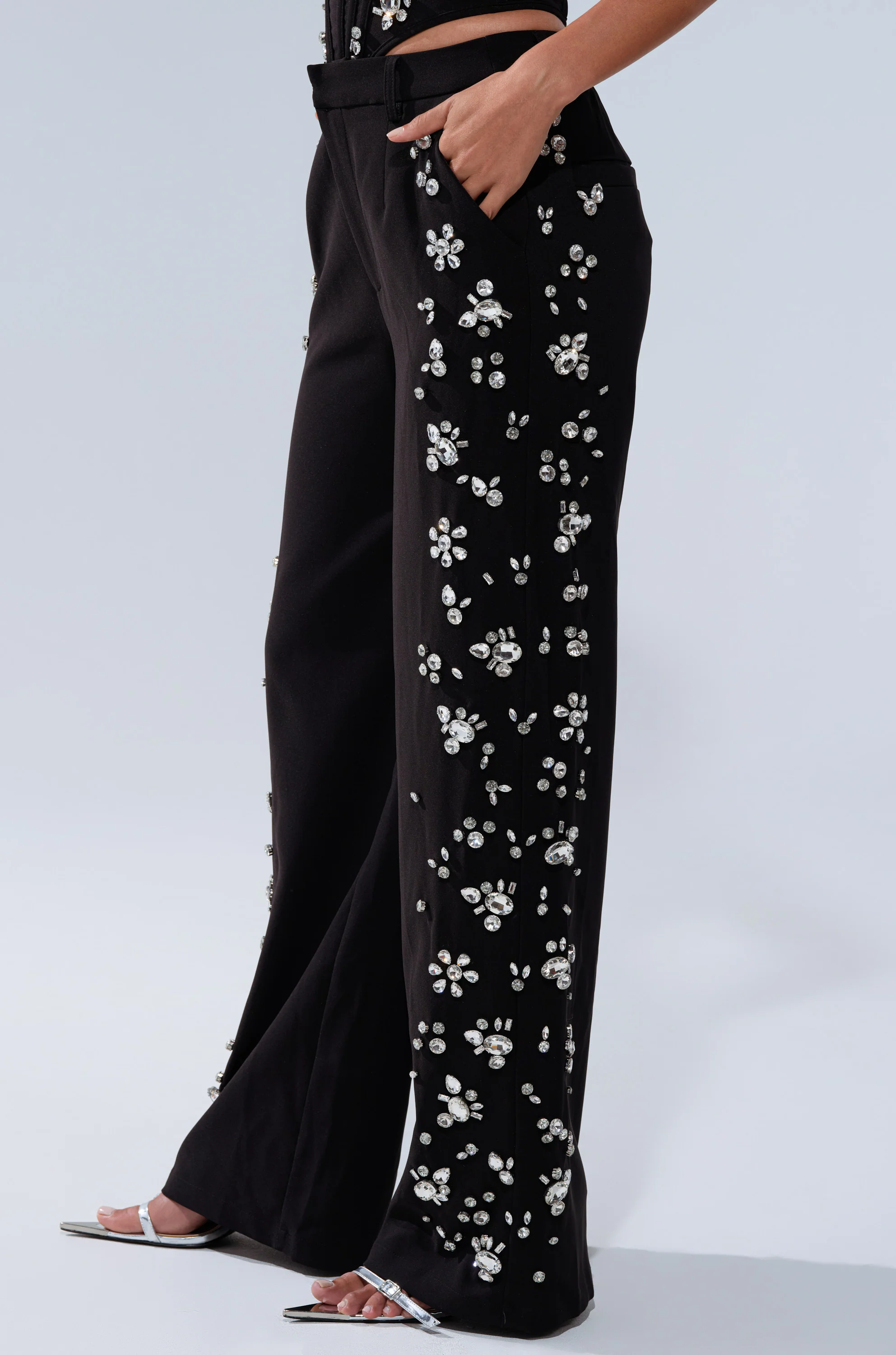 FEELING RICH TROUSER WITH RHINESTONE - Image 4