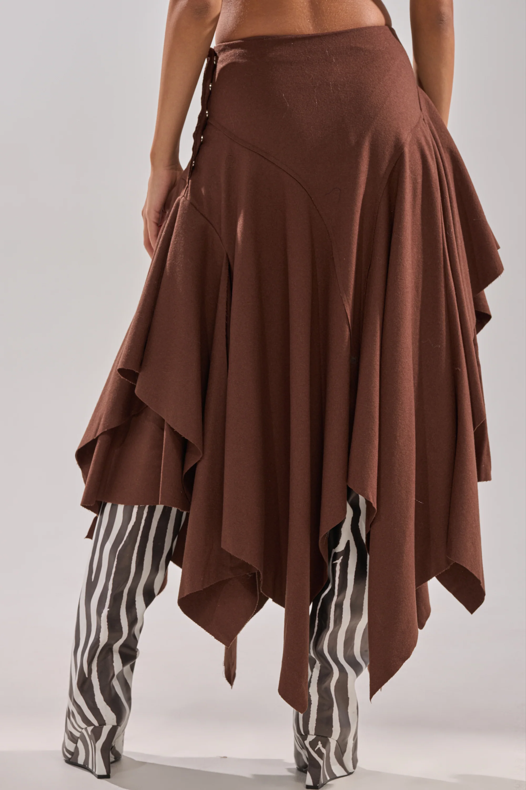 FEELS GOOD MIDI SKIRT - Image 5