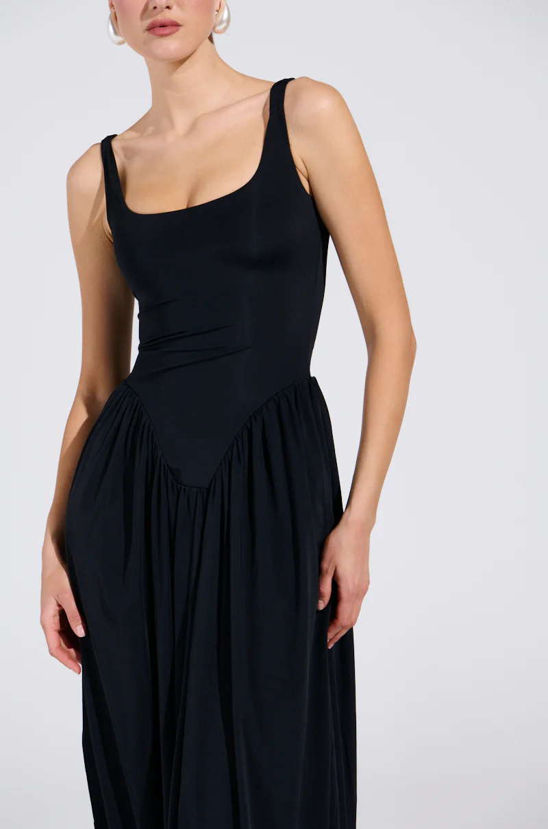 FELT CUTE DRAPED MAXI DRESS - Image 5