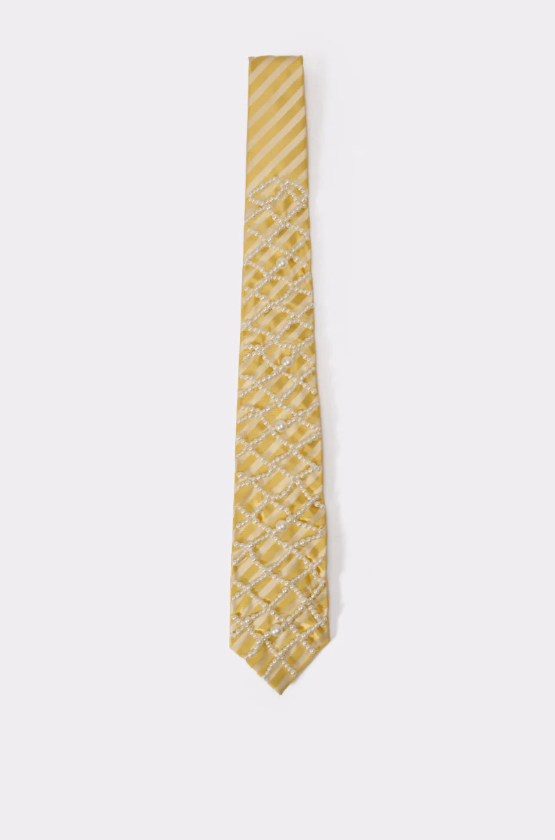 FEMME APPLIQUE TIE - Image 4