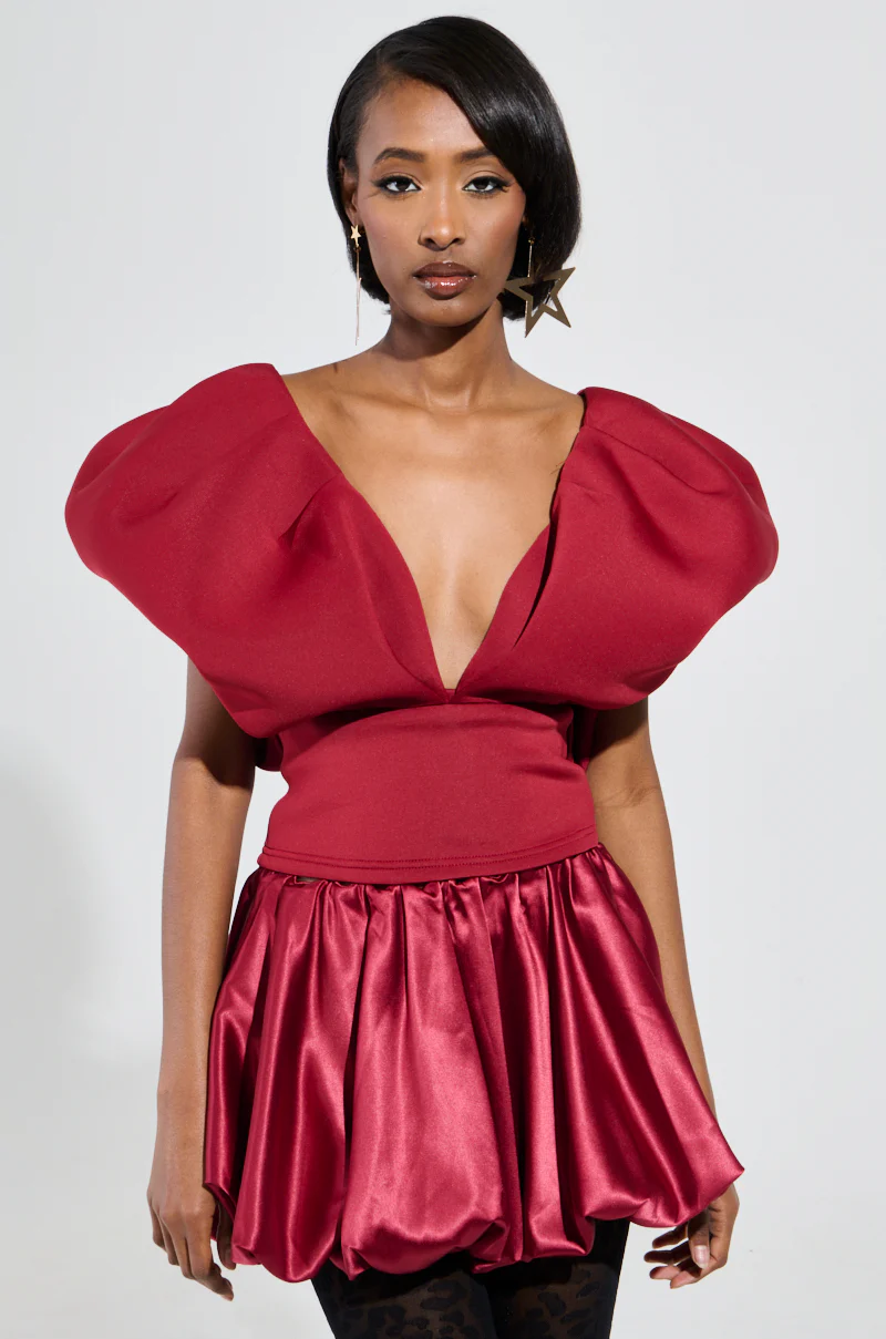 FEMME ENERGY SCUBA BLOUSE IN BURGUNDY - Image 2