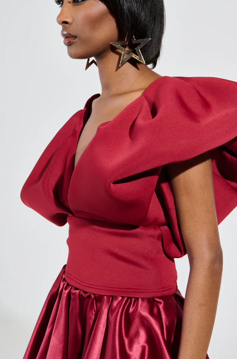FEMME ENERGY SCUBA BLOUSE IN BURGUNDY - Image 6