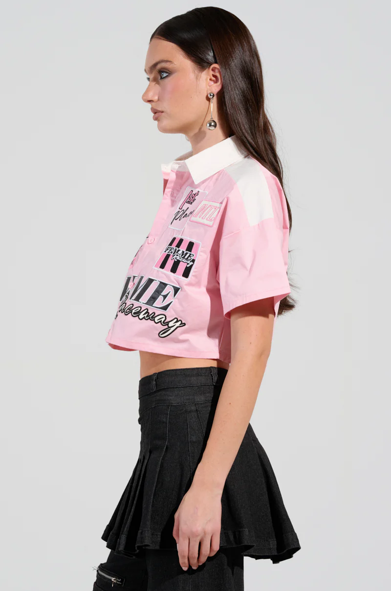 FEMME RACING BUTTON DOWN POPLIN SHIRT IN PINK - Image 3