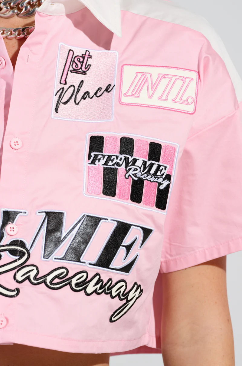 FEMME RACING BUTTON DOWN POPLIN SHIRT IN PINK - Image 7